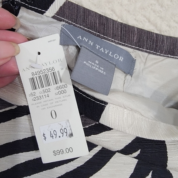 NEW Ann Taylor Slik and Linen Blend Skirt Gray Black Abstract Print Size 0 - Picture 12 of 14